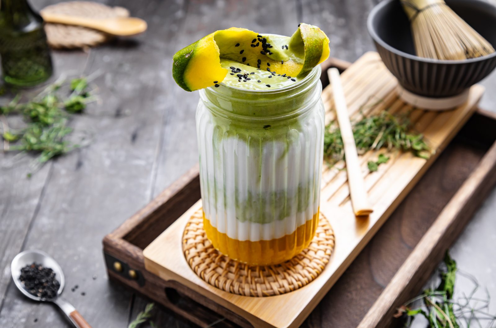 Mango Matcha Latte - vegan