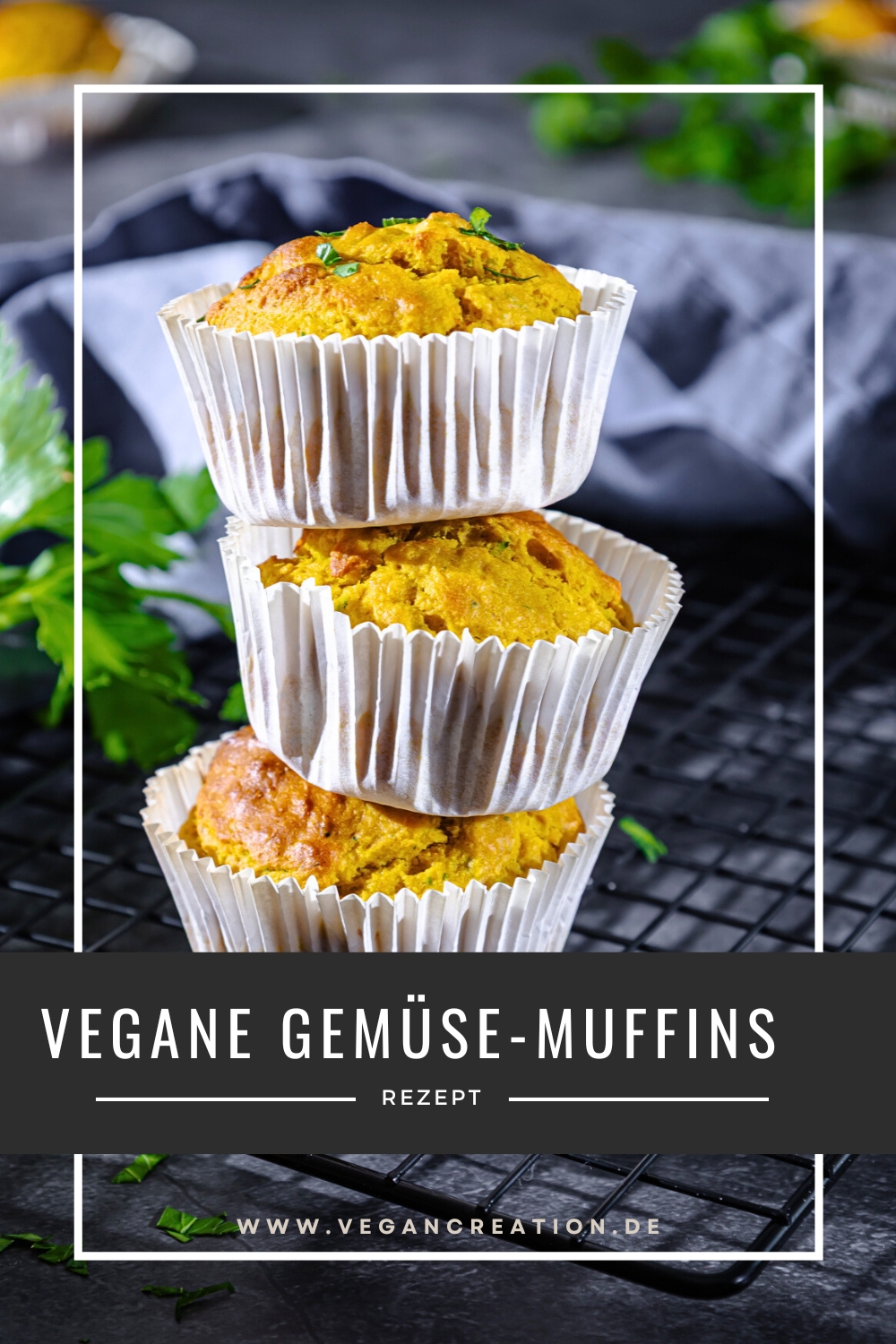 3 Gemüsemuffins gestapelt