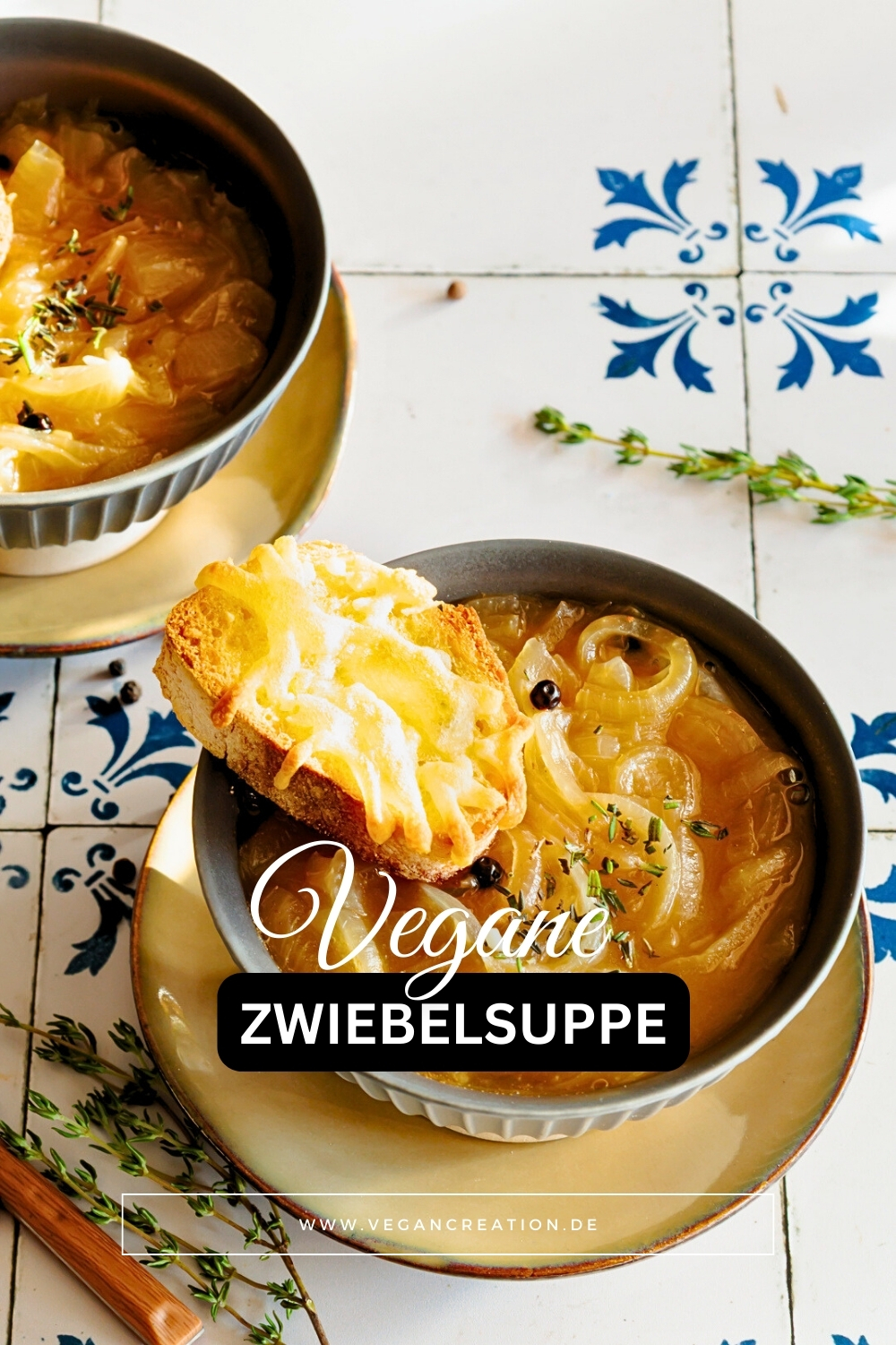 Zwiebelsuppe mit Käsebaguette