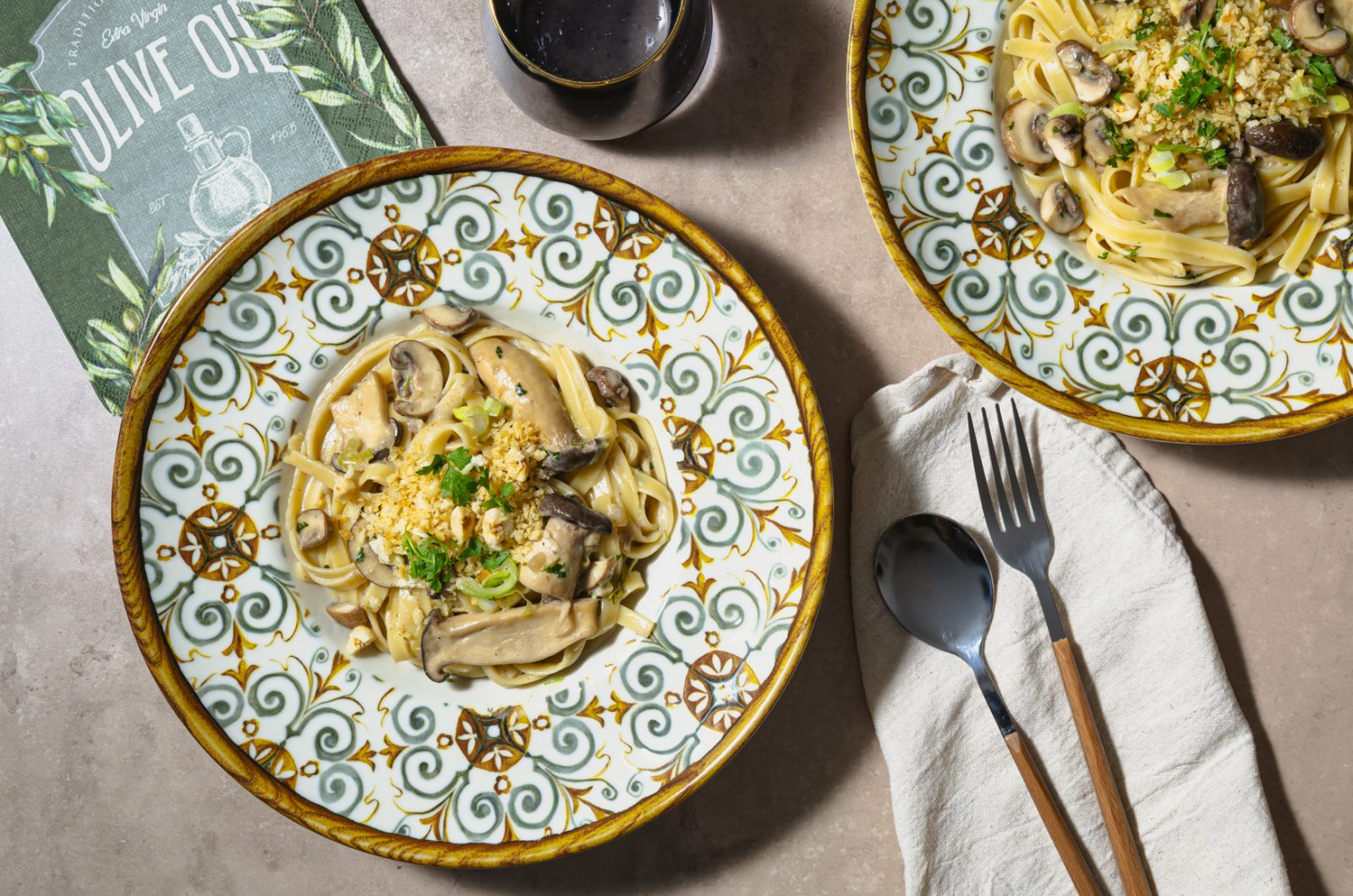 Fettuccine in cremiger Pilzsoße