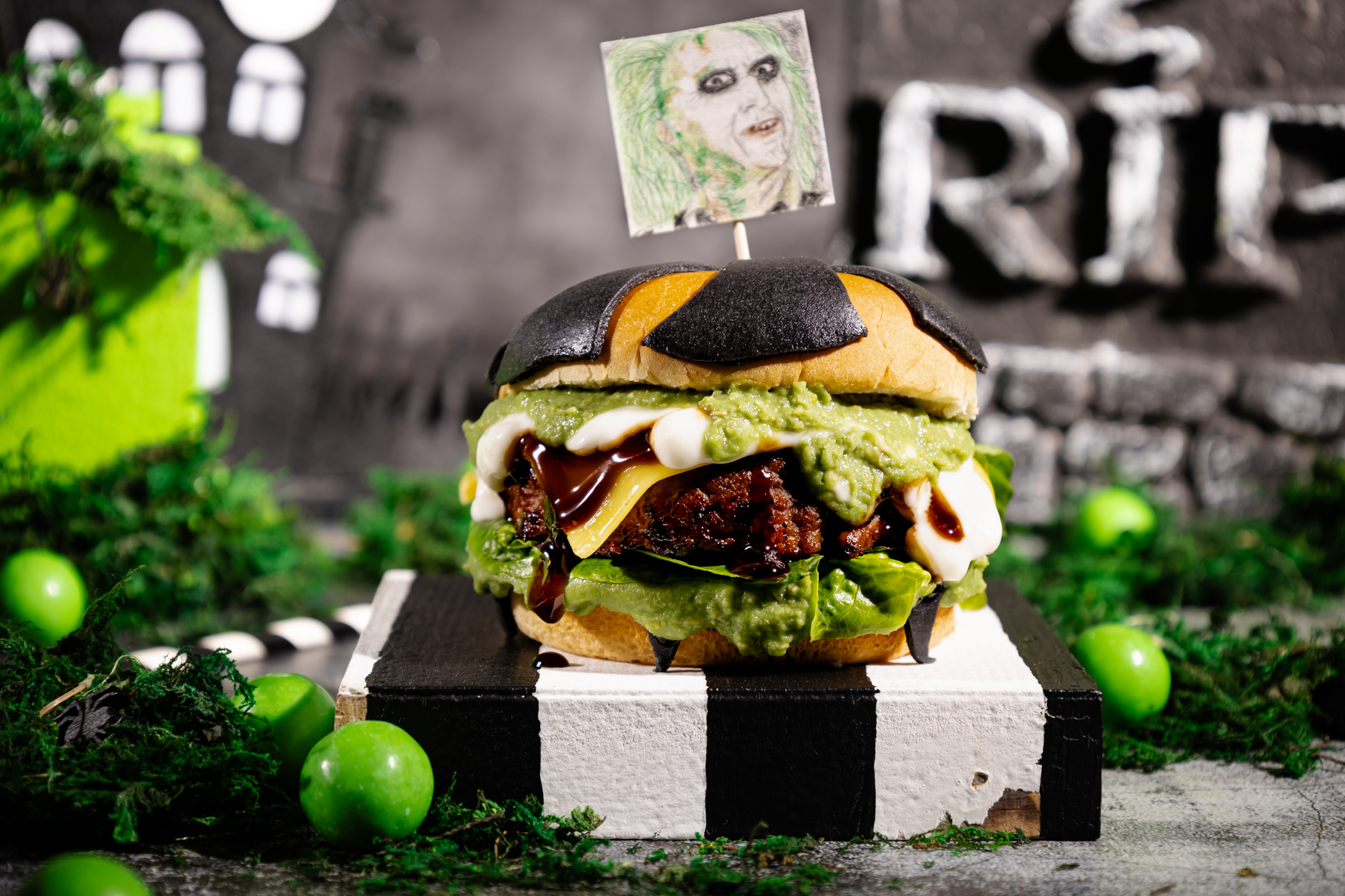 Spooky Green Burger