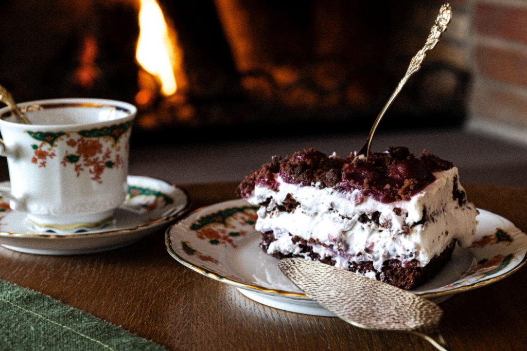 Vegane Schwarzwälder Kirschtorte